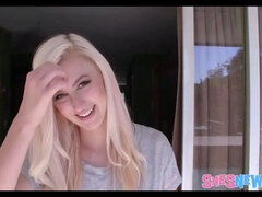 Grosse bite, Sucer une bite, Hd, Monstre, Petite femme, Maigrichonne, Adolescente, Nénés