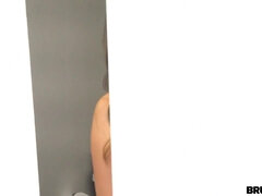 Amatéři, Velké kozy, Blondýna, Prsatá, Sperma v puse, Hardcore, Přírodní prsa, Kozičky