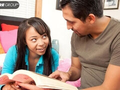 18, Duży tyłek, Duży kutas, Obciąganie, Brunetka, Ciemna karnacja, Nastolatki, Cycki