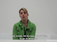 Blondynka, Czeski, Naturalne cycki