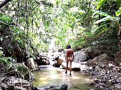 Hot Couple fucking in the Jungle - Outdoor Sex