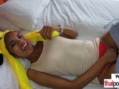 Verga grande, Mamada, Pequeña, Pov, Flaco, Adolescente, Tailandés, Bajo la falda