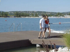 Минет, Семяизвержение, Хд, Лизание, Натуральные сиськи, На природе, Киски, Румынки