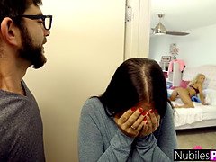 Színpad mögött, Hatalmas hátsó, Hd, Természetes mellek, Szabadban, Lánytestvér, Tini, Begyek