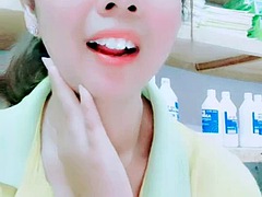 Wohlbeleibte schöne frauen, Grosse titten, Indonesisch, Milf, Öffentlich, Titten