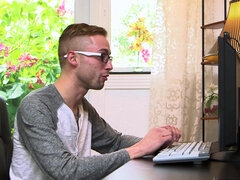 Спальня, Блондинки, Дочка, Собачьи, Пальцем, Натуральные сиськи, Крошечные, Сквиртинг