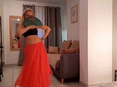 Fafanje, Britanke, Notranji izliv, Prišlo v usta, Lizanje, Zrela, Orgazem, Dokolenke