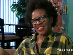 Ebenholts, Kvinna, Hårig, Hd, Onani, Mogen, Solo, Tuttar