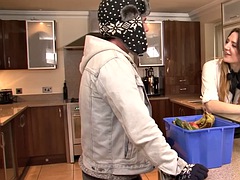 Grosser schwanz, Blasen, Britisch, Spermaladung, Europäisch, Hardcore, Schlampe, Ehefrau