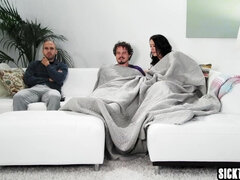 Grosse bite, Gros seins, Sucer une bite, Plantureuse, Gorge profonde, Mère que j'aimerais baiser, Belle mère, Tabou