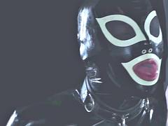 Amatör, Bdsm, Stora tuttar, Brunett, Latex, Slick, Mogen, Milf