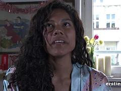 Lieveling, Duits, Harig, Hardcore, Masturbatie, Alleen, Tieten likken, Speelgoed