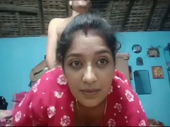 Μεγάλα βυζιά, Πίπα, Χύσιμο, Πούτσος, Νοικοκυρά, Ινδιάνος, Άξεστος, Γδύσιμο