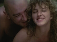 Tette grandi, Bionda, Brunetta, Classico, Doppia penetrazione, Facciale, All'aperto, Moglie