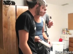 Amaterji, Azijci, Rjavolaska, Majhen, Prvoosebno snemanje seksa, Koščena