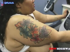 Amatoriale, Culo, Bella grossa formosa, Culo grosso, Di colore, Hd, Pubblico, Tatuaggi