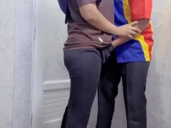 Любители, Ванна, Большая жопа, Одноклассница, Кончили внутрь, Домашнее видео, На публике, Униформа