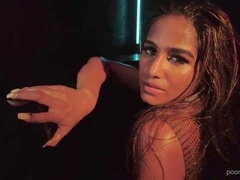 Asiat, Pik sutte, Kendte, Give finger, Hjemmelavet, Indier, Ældre kvinde, Pornostjerner