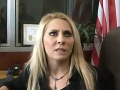 Rit, Babe, Velika rit, Velike joške, Blondinka, Pisarna, Muco, Koščena