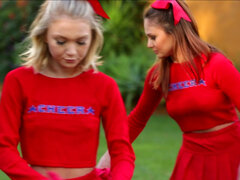 Поза 69, Лесбиянка, Белье, Милф, Натуральные сиськи, Оргазм, Киски, Сиськи