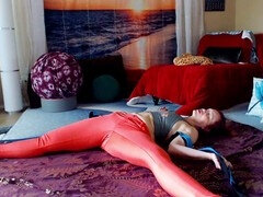 Hatalmas hátsó, Kugár, Láb, Érett feleség, Anyuci, Vöröshajú, Elasztikus szövet, Begyek