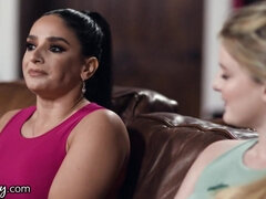 Niania, Siadanie na twarzy, Hardcore, Hd, Bielizna, Mamuśka, Cipka, Rzeczywistość