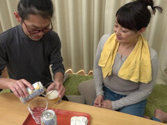 Asiat, Pik sutte, Samling, Par, Give finger, Ældre kvinde, Fisse