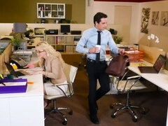 Culo, Negro, Mamada, Engañando, Estilo perrito, Lamidas, Oficina, Coño