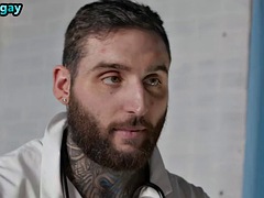 Anal, Asiater, Sperm skott, Doktor, Fetisj, Homofil, Tattovering, Uniform