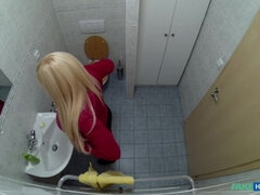 Cuarto de baño, Tetas grandes, Médico, Penetracion con dedos, Lamidas, Enfermera, Pov, Uniforme