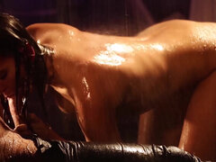 Pijpbeurt, Bruinharig, Vriendin, Rijpe lesbienne, Moeder die ik wil neuken, Kut duiken, Tieten likken, Nat