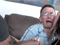 Κερατάς, Γυναικεία επιβολή