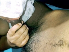 Iso kaunis nainen, Suihinotto, Käsihoito, Intialainen