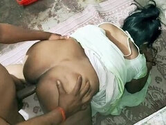 18, Amaterji, Velika rit, Velike joške, Zunanji izliv, Domaci pornič, Mama, Žena