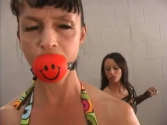 Amador amadora, Bondage disciplina dominação submissão sadismo e masoquismo, Bundão, Morena, Amordaçar, Lésbica, Lingerie, Mãe gostosa