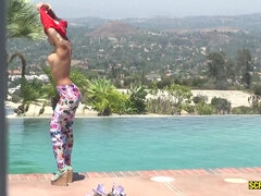 Baben, Sperma i munnen, Långt ner i halsen, Ebenholts, Ansiktsbehandling, Sätta munkavle på