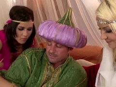 Anal, Gros seins, Bisexuelle, Blonde, Sucer une bite, Brunette brune, Faciale, Hd