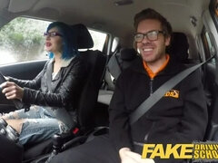 In den arsch, Grosse titten, Britisch, Auto, Besamung, Spassig, Hd, Öffentlich