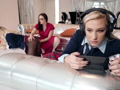 Mačiatko, Veľké kozy, Brunetka, Okuliare, Výprask, Milf  mčbp, Mamina, Pička