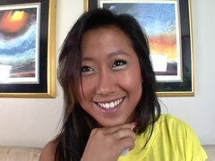 18 jaar, Enthousiasteling, Aziatisch, Grote mammen, Pijpbeurt, Chinees, Lul, Tiener