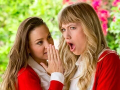 Veľké kozy, Lesbické, Výprask, Spodná bielizeň, Masturbácia, Drobunké, Pička, Vyholené