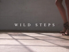 Blondinka, Busty, Samozadovoljevanje, Naravne joške, Hlačke, Muco, Solo, Joške