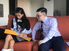 Amatorka, Analny, Brunetka, Wytrysk, Wielorasowy, Pokojówka, Nieśmiały, Nastolatki