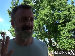 Μεγάλος κώλος, Μεγάλα βυζιά, Πίπα, Κούγκαρ, Ηδ, Τακούνια, Πραγματικότητα, Καλσόν