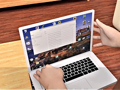 Amaterji, Zaloteni, Rogonosec, Obrazno, Dekle drka tiča, Gospodinja, Milf, Žena