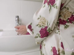 Tette grandi, Brunetta, Femmina, Capellona, Hd, Matura, Solo, Giochi