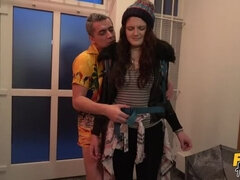 Anál, Lízaní zadků, Na pejska, Na obličej, Výprask, Pička, Kozičky, Vlhká