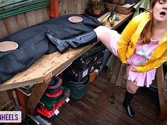 Buty, Brytyjski, Złapany, Hardcore, Masturbacja, Na wolnym powietrzu