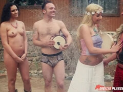 Brunette brune, Voiture, Couple, Faciale, Petite amie, Poilue, Tatouage, Nénés