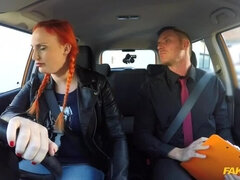 Ερασιτέχνης, Μεγάλα βυζιά, Πίπα, Αυτοκίνητο, Σε στάση σκύλου στα τέσσερα, Αυνανισμός, Εκτός, Πρώτου προσώπου